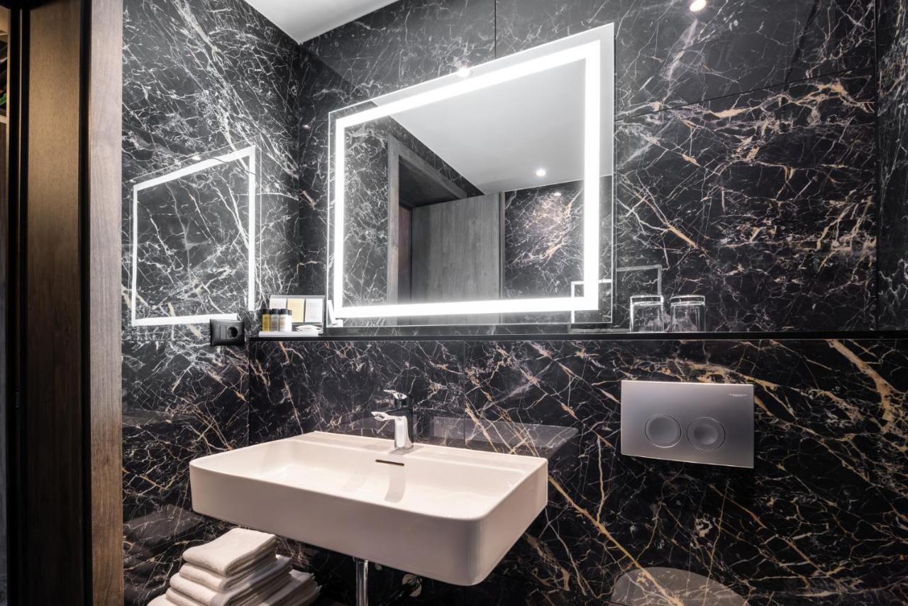Hotel Osijek Eksteriør billede